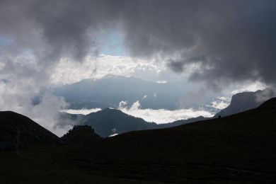 01 Berge unter Wolken